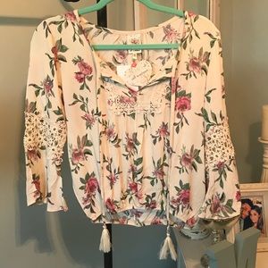 Floral Top NWT